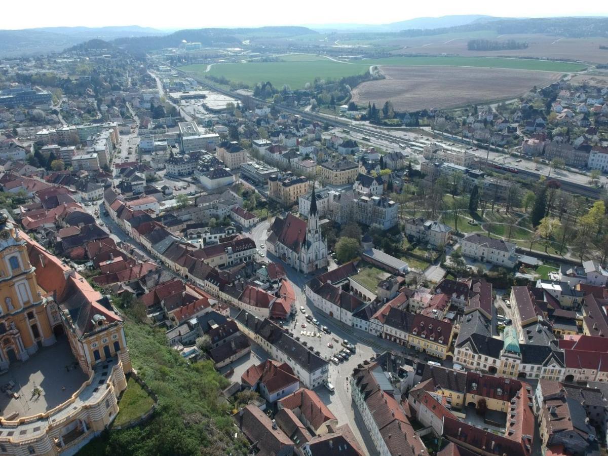 Schon Wohnen Beim Stift Melk Lägenhet Exteriör bild