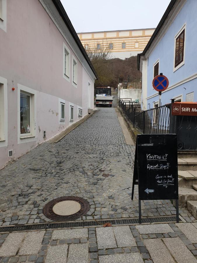 Schon Wohnen Beim Stift Melk Lägenhet Exteriör bild